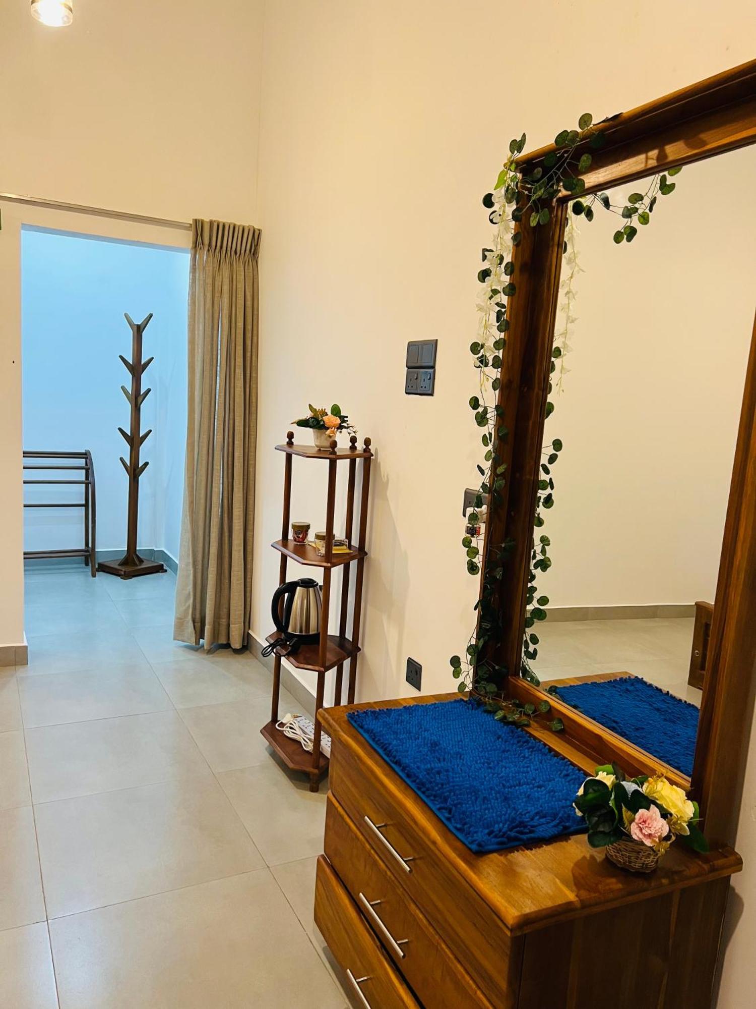 Maapagala Resort Сигирия Экстерьер фото